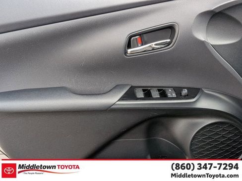 Certified 2020 Toyota Prius Prime Limited FWD image 10