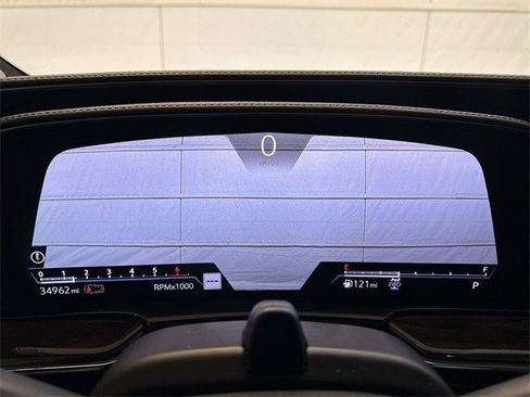 Certified 2023 Cadillac Escalade Sport Platinum w/ LPO, ONYX Package image 11