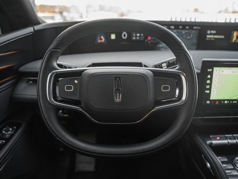 Used 2024 Lincoln Nautilus Reserve w/ Jet Appearance Package (87T) image 31