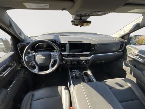 Used 2023 Chevrolet Silverado 1500 LTZ w/ LTZ Premium Package image 12