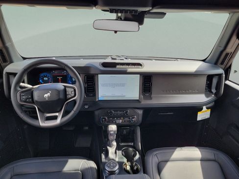 New 2026 Ford Bronco Big Bend w/ Black Diamond Package image 7