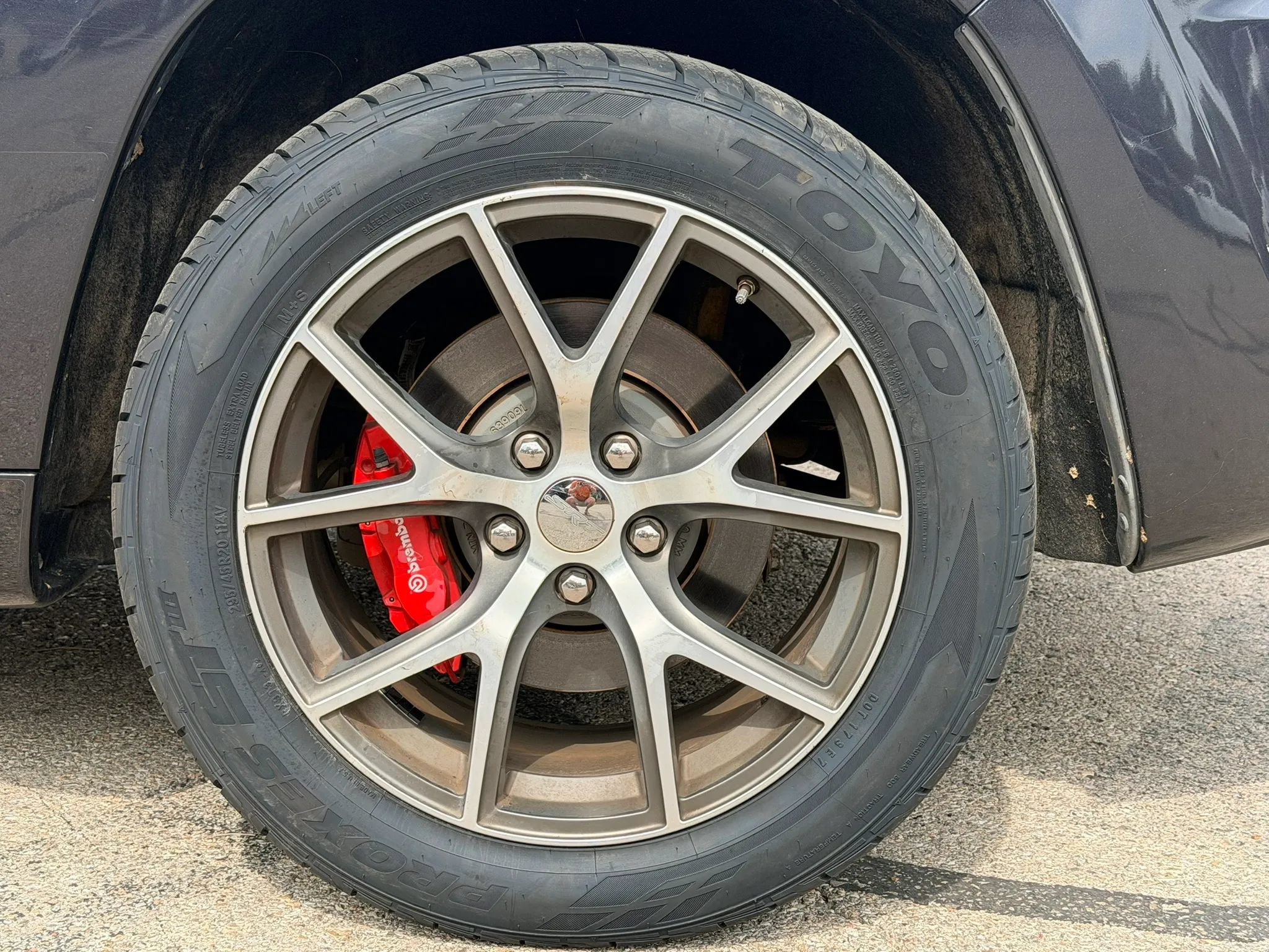 Used 2016 Jeep Grand Cherokee SRT w/ Trailer Tow Group IV AWD/4WD image 2