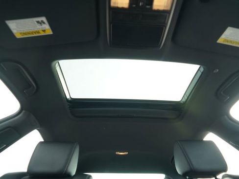 Used 2022 Honda Accord Sport image 11