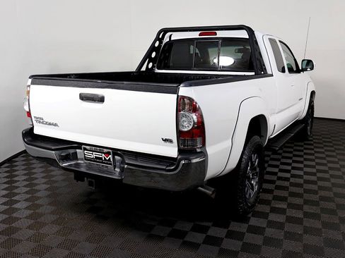 Used 2013 Toyota Tacoma image 8