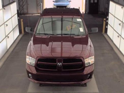 Used 2019 RAM 1500 Express RWD image 2