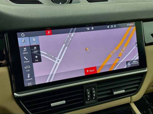 Certified 2019 Porsche Cayenne image 16