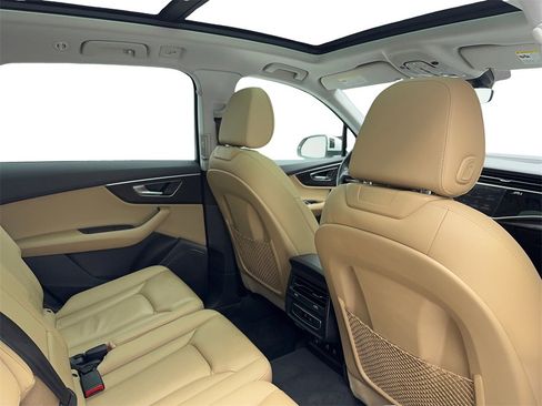 Used 2022 Audi Q7 3.0T Premium w/ Convenience Package image 46