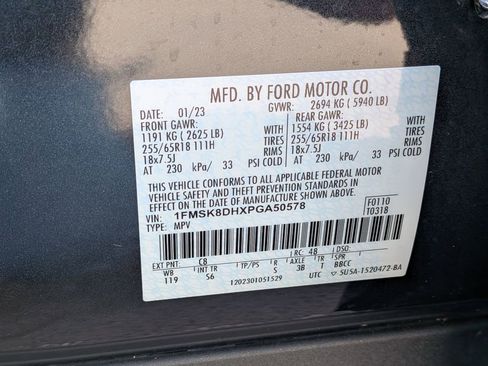 Certified 2023 Ford Explorer XLT w/ Equipment Group 202A AWD/4WD image 24