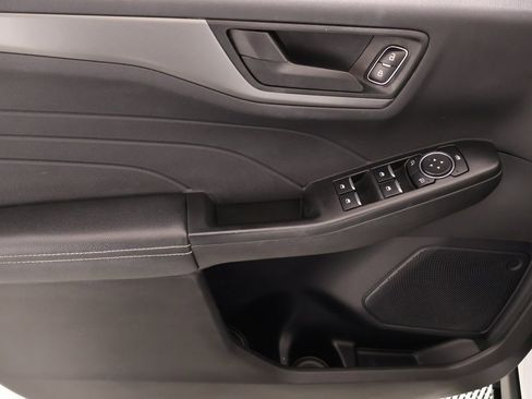 Used 2023 Ford Escape Active image 14