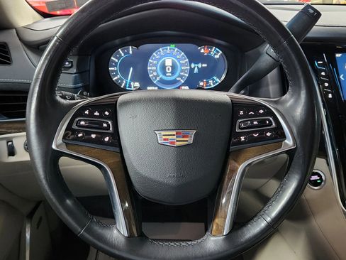 Used 2020 Cadillac Escalade Luxury w/ LPO, Radiant Package image 26