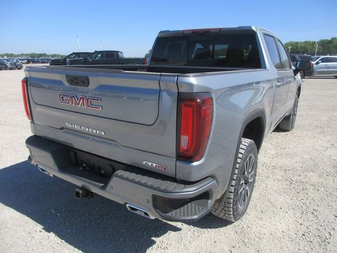 New 2026 GMC Sierra 1500 AT4 image 4