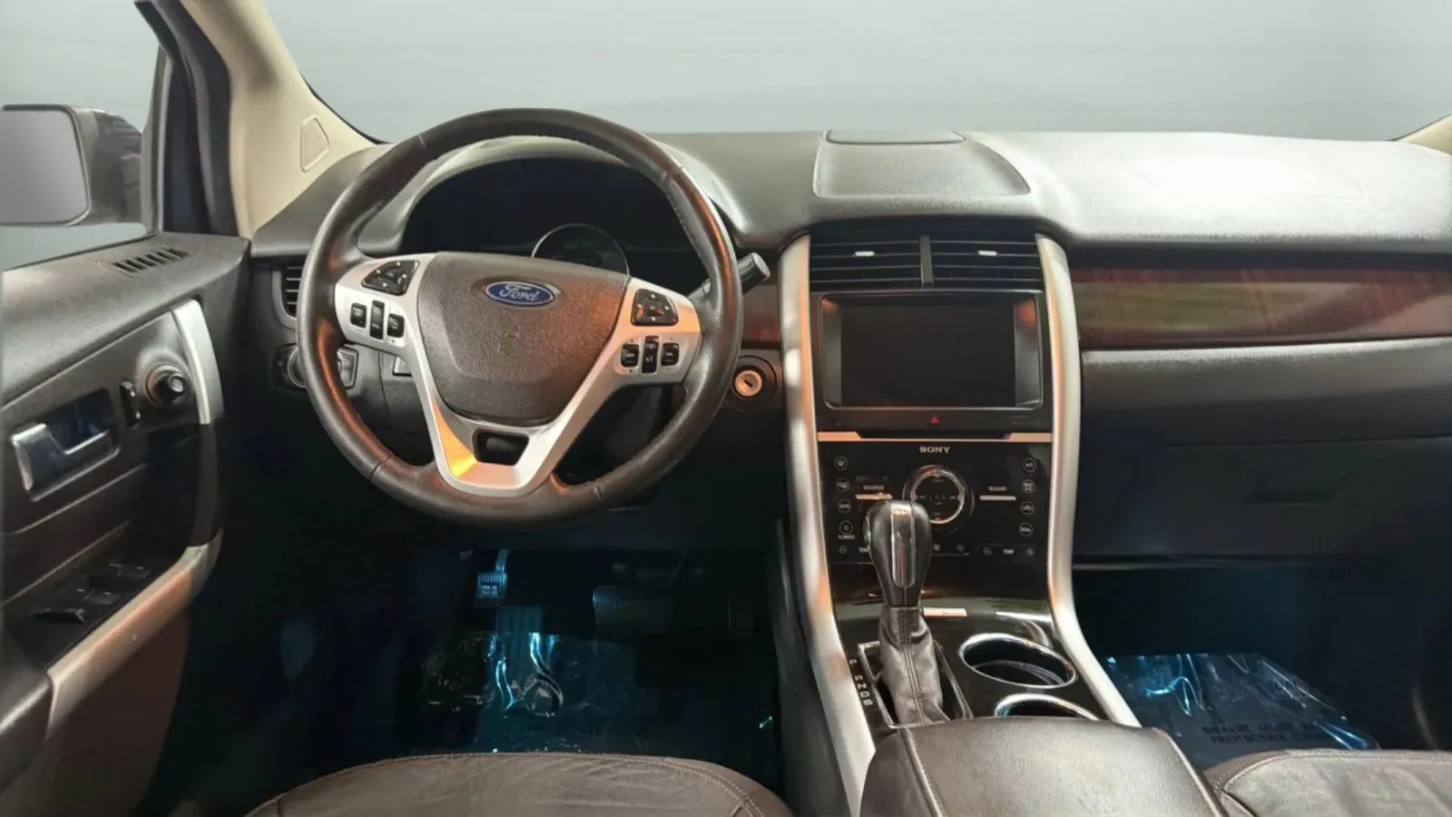 Used 2013 Ford Edge Limited FWD image 10