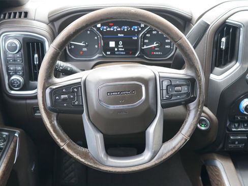 Used 2022 GMC Sierra 3500 Denali w/ Denali Ultimate Package AWD/4WD image 25