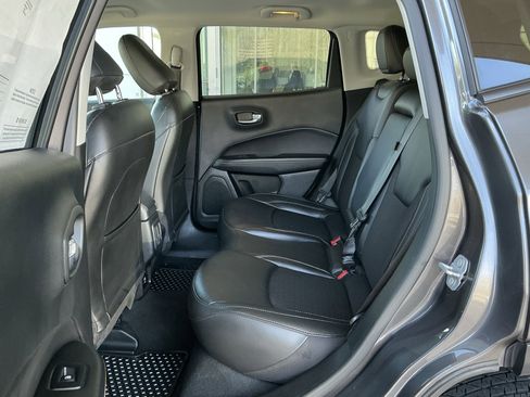 Used 2020 Jeep Compass Latitude w/ Cold Weather Group image 18