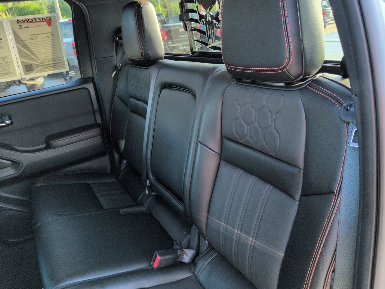 Used 2024 Nissan Frontier Pro-X w/ Pro Premium Package RWD image 13