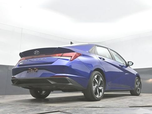 Used 2023 Hyundai Elantra SEL w/ Convenience Package FWD image 35