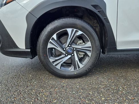 Used 2026 Subaru Crosstrek 2.5i Premium AWD/4WD image 10