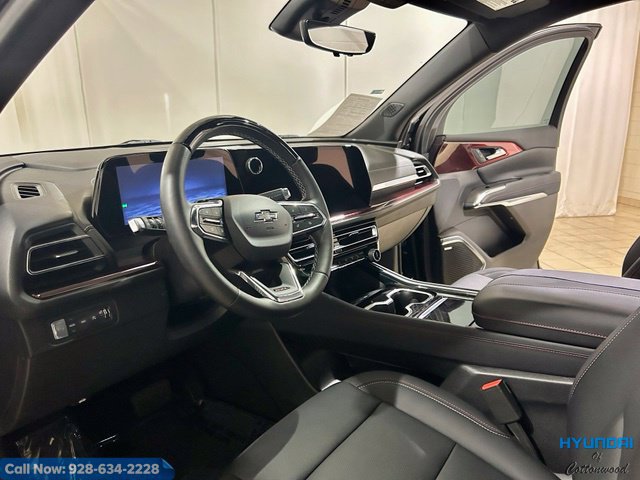 Used 2025 Chevrolet Traverse Z71 w/ Enhanced Driving Package AWD/4WD image 10