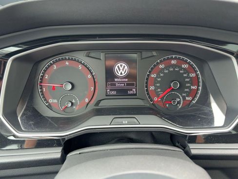 Used 2020 Volkswagen Jetta SE image 18