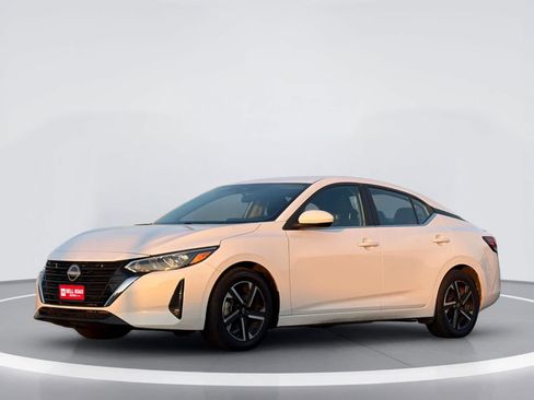 Used 2024 Nissan Sentra SV w/ All-Weather Package FWD image 2