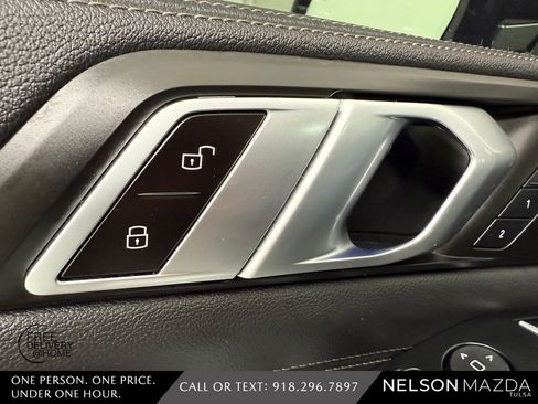 Used 2022 BMW X5 M50i w/ Executive Package image 20