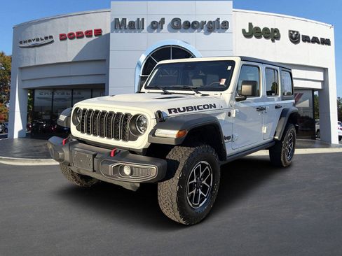 Used 2025 Jeep Wrangler Unlimited Rubicon AWD/4WD image 1