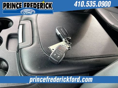 Used 2024 RAM 3500 Tradesman w/ Convenience Group image 10