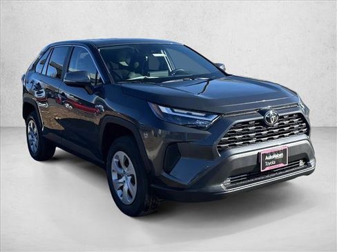 New 2025 Toyota RAV4 LE image 3