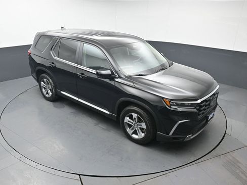 Certified 2023 Honda Pilot EX-L image 44