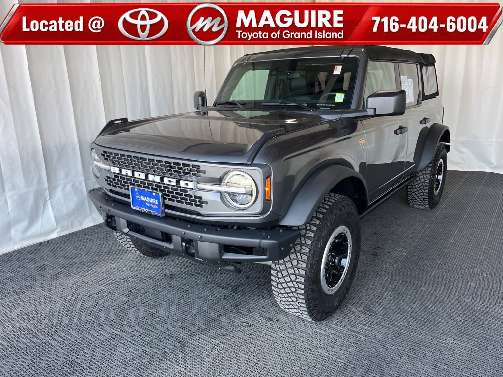 Used 2024 Ford Bronco Badlands w/ Sasquatch Package AWD/4WD image 1