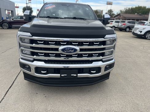 Used 2024 Ford F250 Lariat w/ Chrome Package image 20