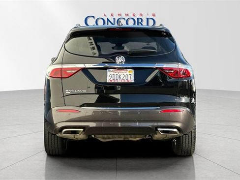 Used 2022 Buick Enclave Premium w/ Surround and Sites Package image 5