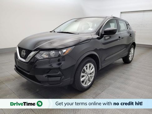 Used 2021 Nissan Rogue Sport S image 1