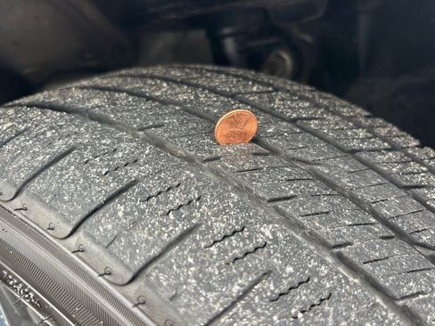 Used 2019 Nissan Sentra SV w/ Special Edition Package image 11