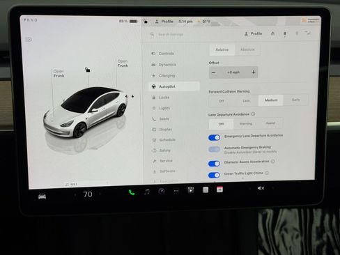 Used 2023 Tesla Model 3 Standard Range image 26