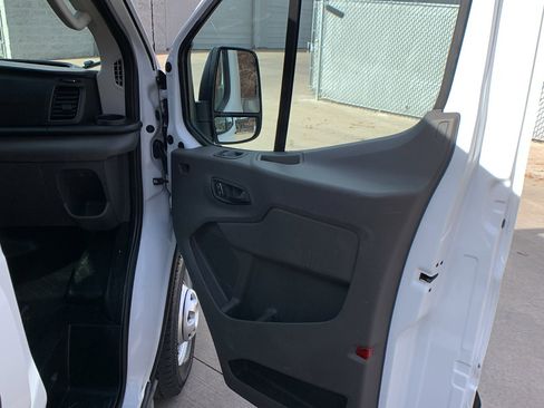 Used 2023 Ford Transit 350 XL image 19