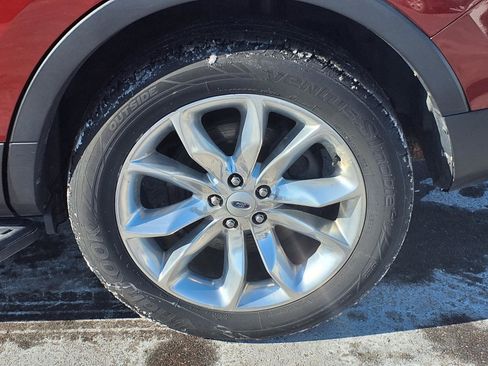 Used 2014 Ford Explorer Limited w/ Equipment Group 301A image 32