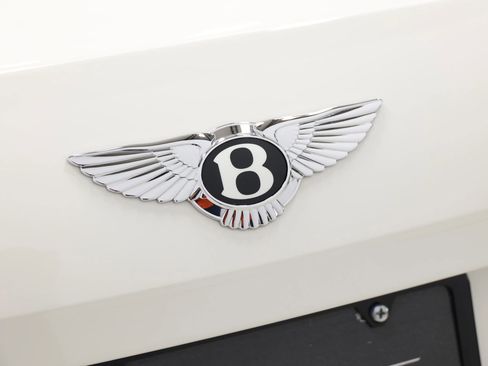 Used 2016 Bentley Flying Spur W12 image 72