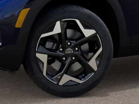 New 2026 Kia Seltos EX image 9