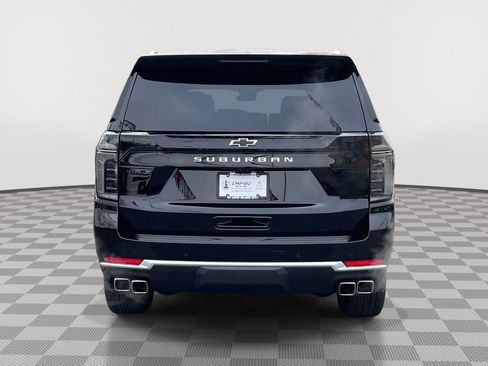 Used 2025 Chevrolet Suburban High Country w/ Sun And Tow Package AWD/4WD image 6