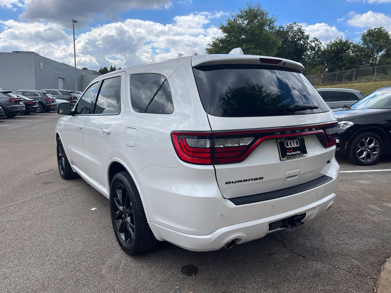 Used 2017 Dodge Durango R/T w/ Trailer Tow Group IV RWD image 8