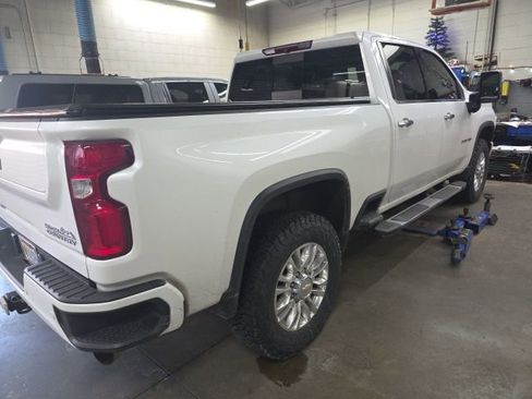 Used 2023 Chevrolet Silverado 2500 High Country image 5