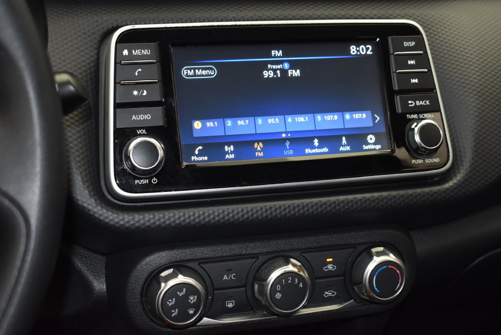 Used 2024 Nissan Kicks S FWD image 17