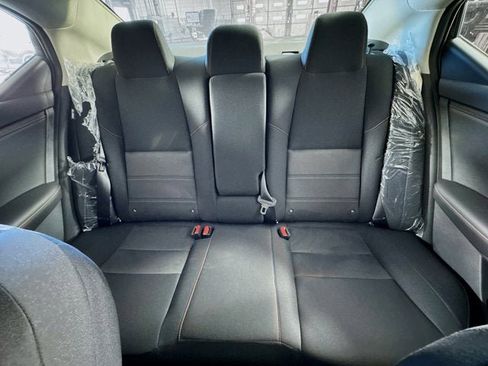 New 2025 Nissan Sentra SR w/ Midnight Edition image 26