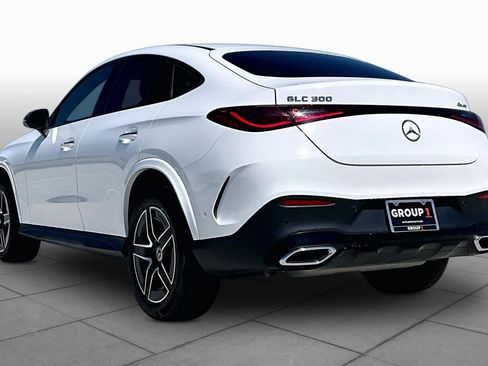 Used 2024 Mercedes-Benz GLC 300 4MATIC image 12