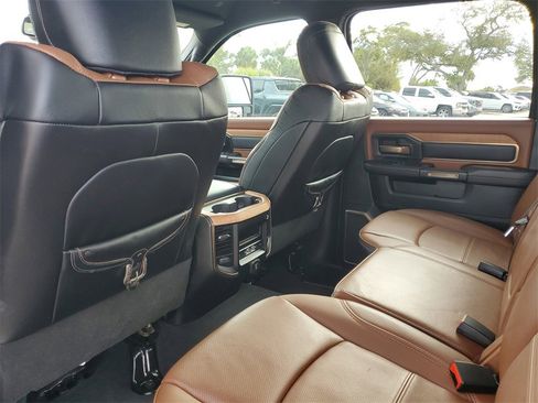 Used 2024 RAM 2500 Limited image 15