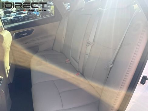 Used 2016 Nissan Altima 2.5 SL w/ Moonroof Package FWD image 19