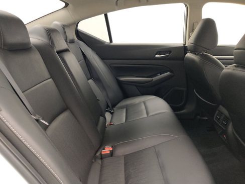 Used 2021 Nissan Altima 2.5 SL FWD image 19