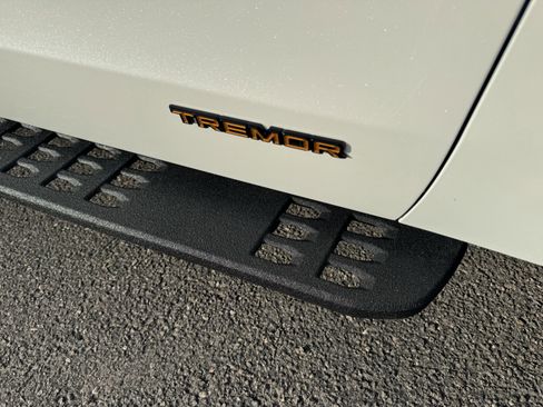 New 2026 Ford Expedition Tremor image 15