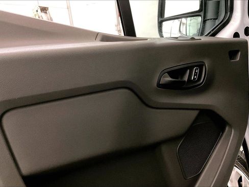 Used 2024 Ford Transit 250 Low Roof w/ Exterior Upgrade Package image 22